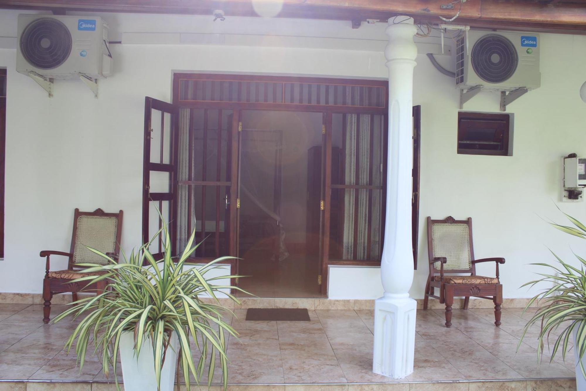 فندق Sun And Surf Rest آهانغاما المظهر الخارجي الصورة